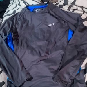 💥 3/$20 Oasics long sleeve